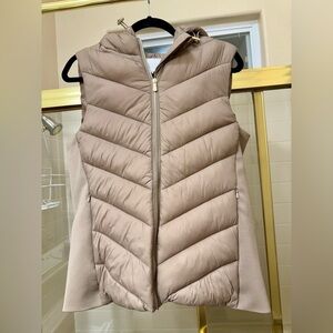 Jaclyn Smith Quilted Vest